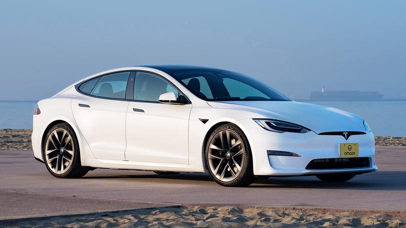 Tesla Model S Plaid 2021-12-10